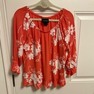 Liv Los  Angeles women’s off shoulder ruffle top. Size large. A